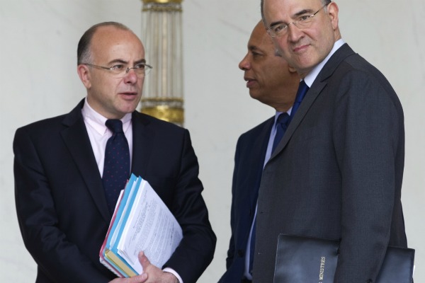 La France hésite à sauter le pas du fédéralisme pour sauver l'euro